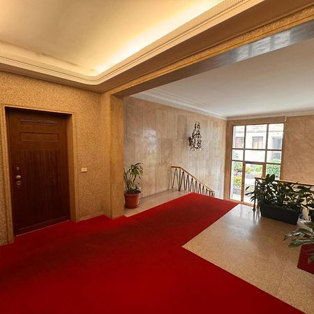 San Babila Design Apartment R&R Милан Экстерьер фото